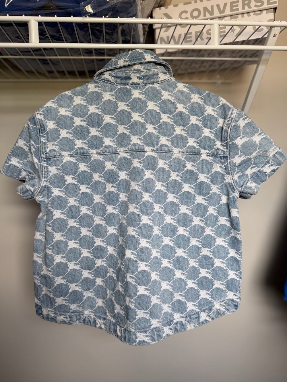 Burberry Light Blue & White Kids Short-Sleeve Button-Down Shirt - Picture 2 of 5